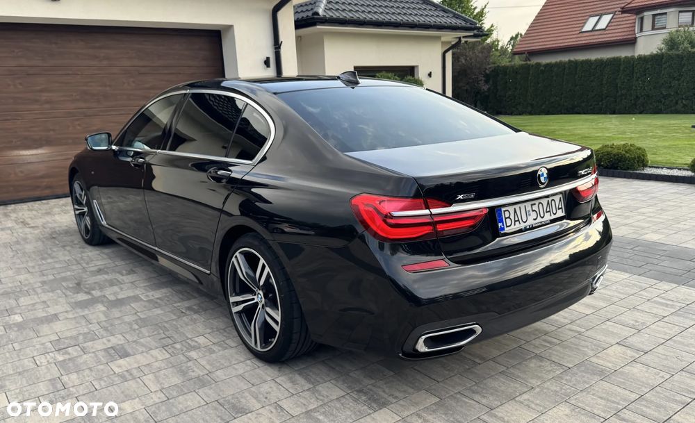 BMW Seria 7 740d xDrive - 12