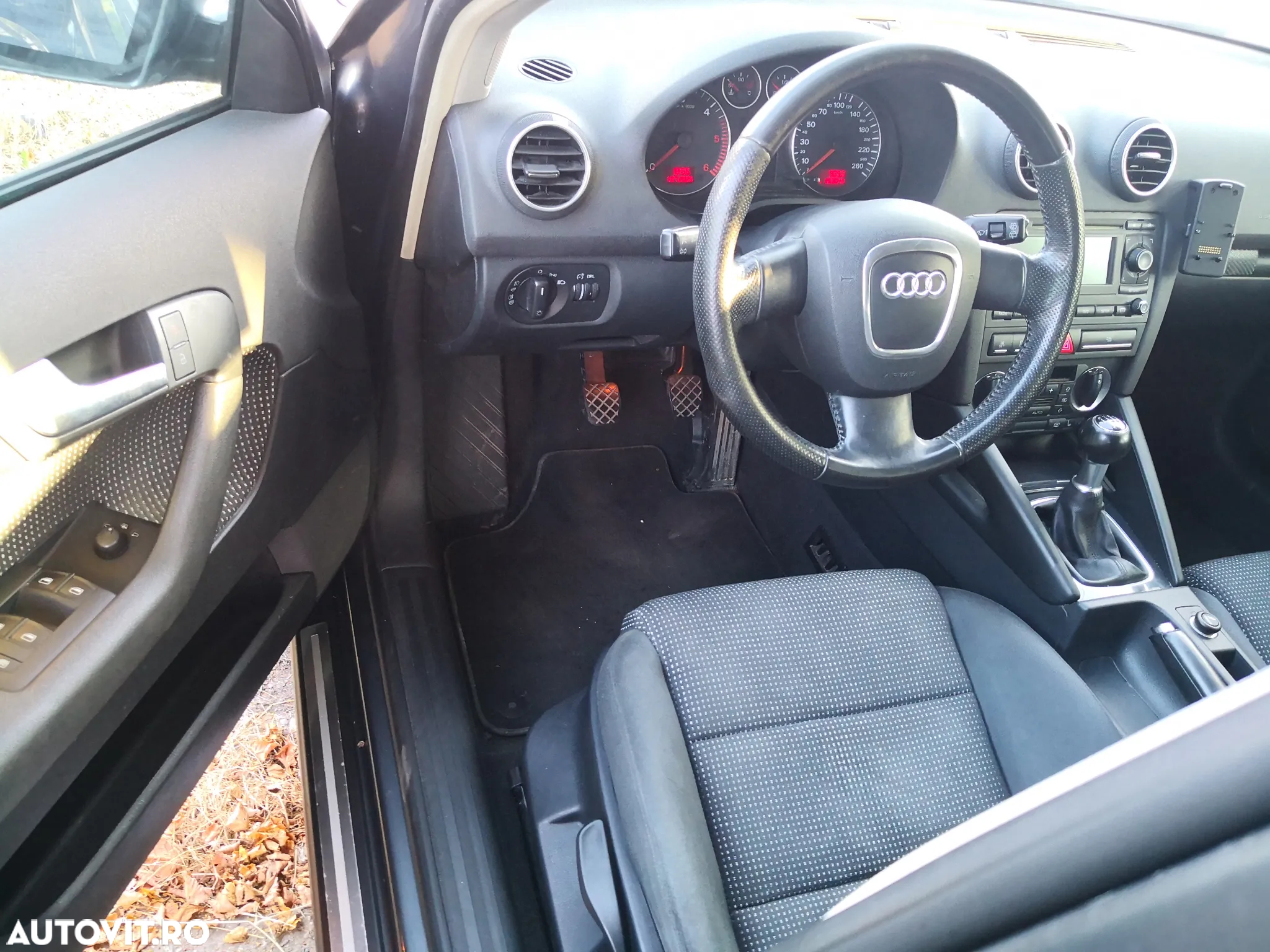 Audi A3 2.0 TDI Sportback DPF Attraction - 8