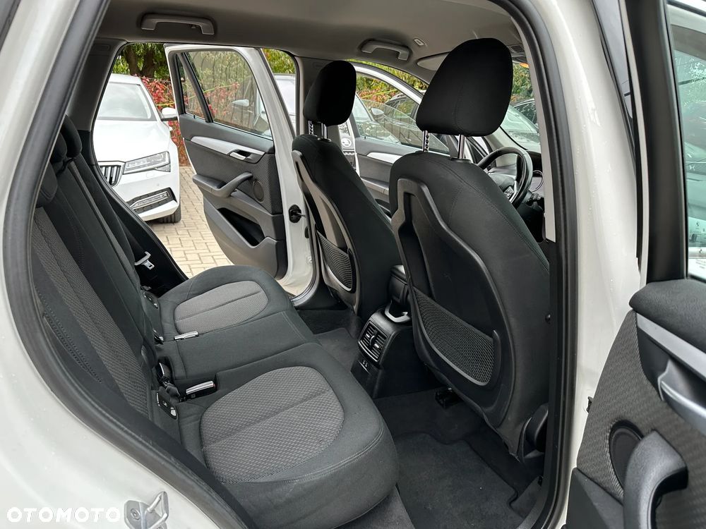 BMW X1 - 25