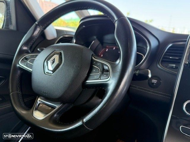Renault Grand Scénic - 18