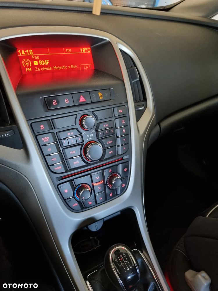 Opel Astra 1.4 Turbo Edition - 8