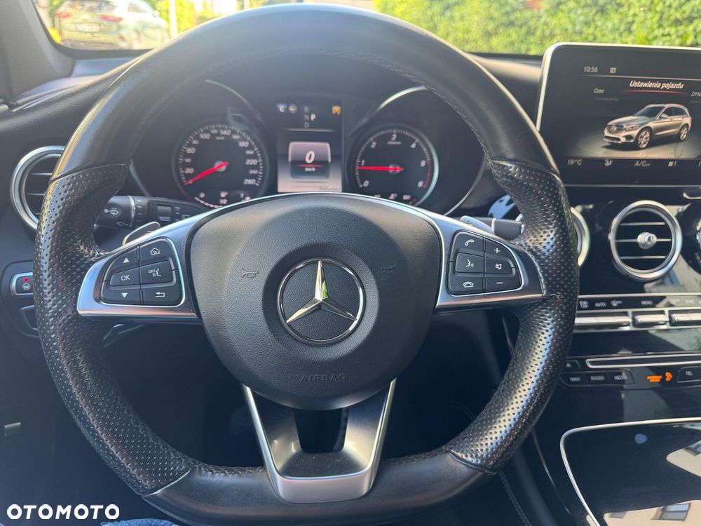 Mercedes-Benz GLC 220 d 4Matic 9G-TRONIC - 24