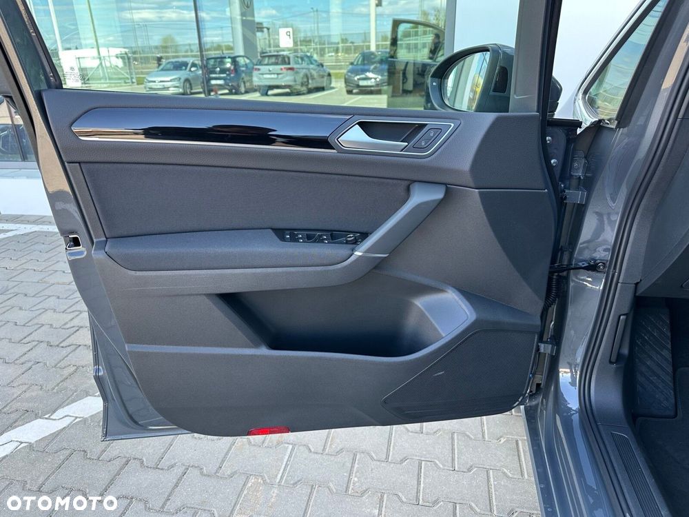 Volkswagen Touran 1.5 TSI EVO Highline DSG - 12