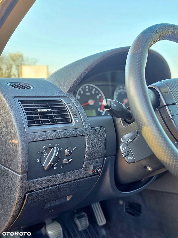 Ford Mondeo 2.0 Ghia - 6