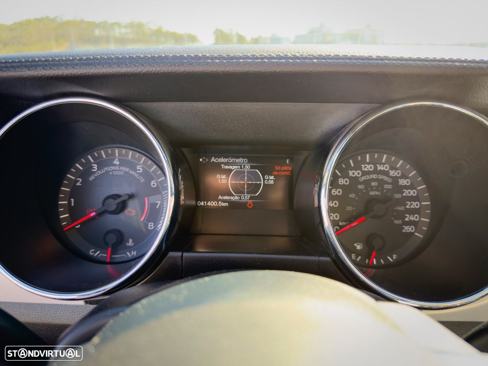 Ford Mustang 2.3i EcoBoost - 23