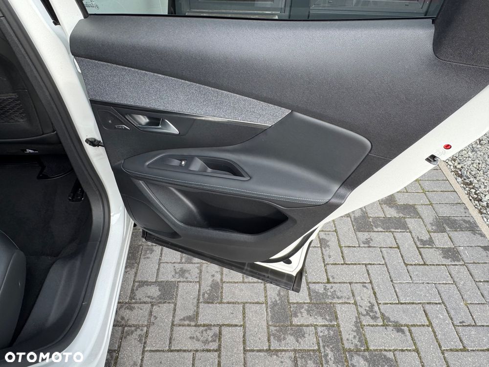 Peugeot 3008 BlueHDi 130 Stop & Start Allure Pack - 34