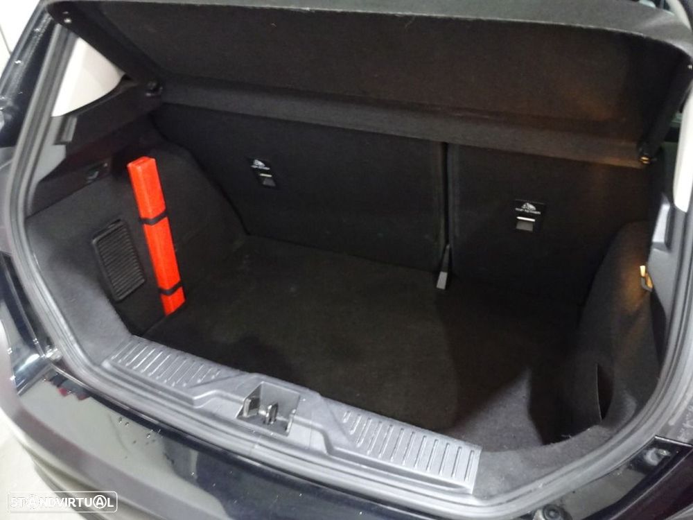 Ford Fiesta 1.1 Ti-VCT Business - 27