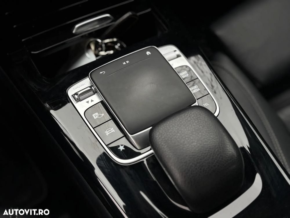 Mercedes-Benz A 180 d 7G-DCT - 32