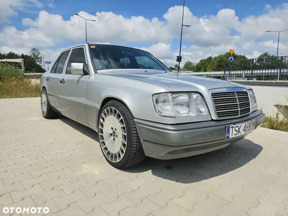 Mercedes-Benz Klasa E - 8