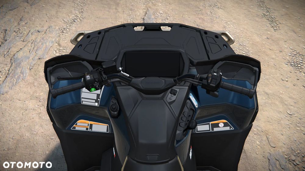 Can-Am Outlander Max - 9