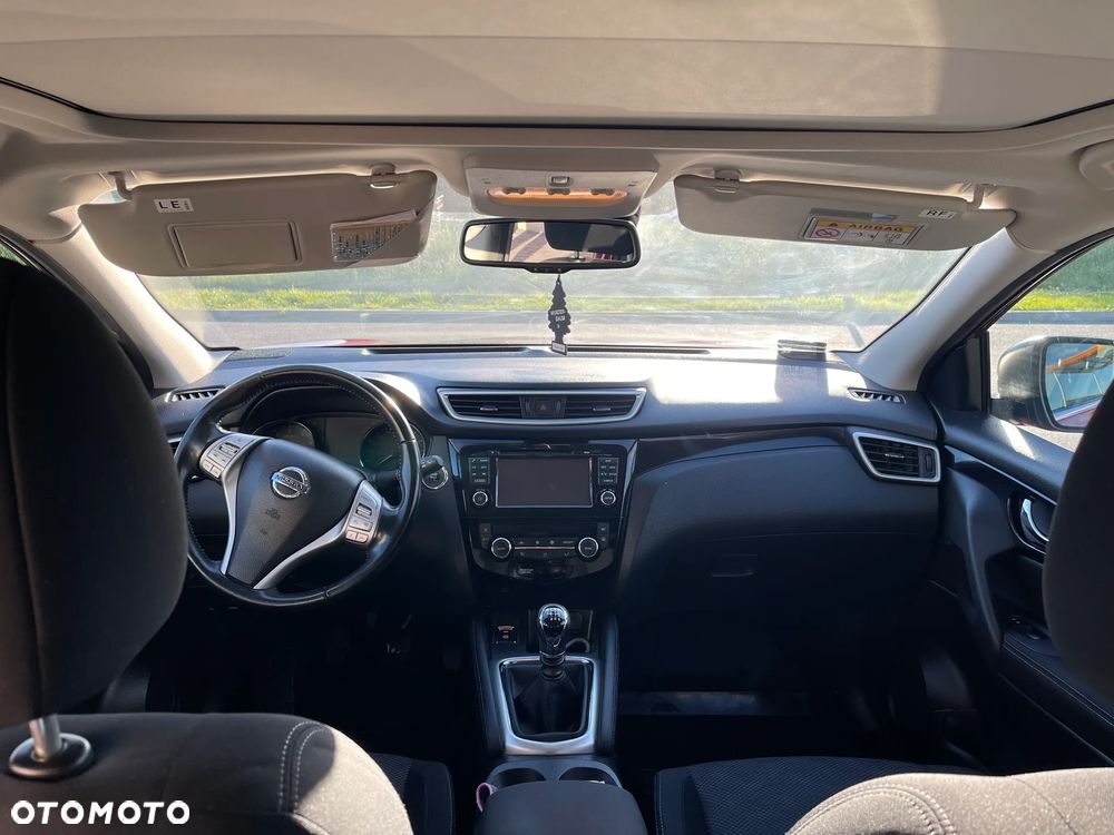 Nissan Qashqai 1.2 DIG-T Tekna EU6 - 12