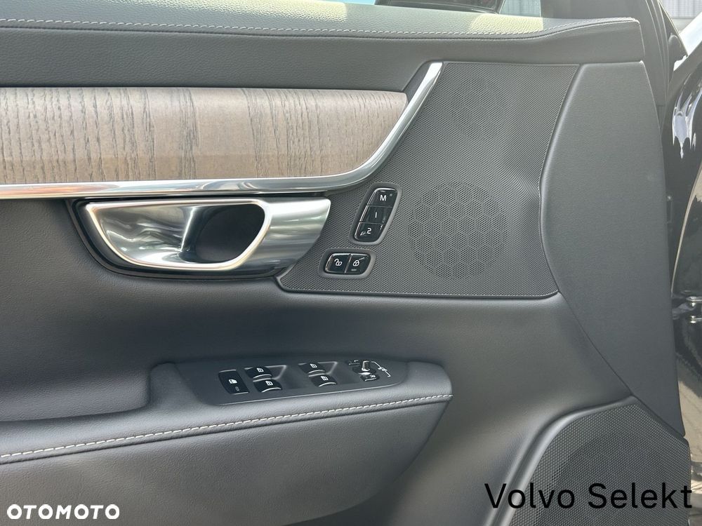 Volvo S90 - 15