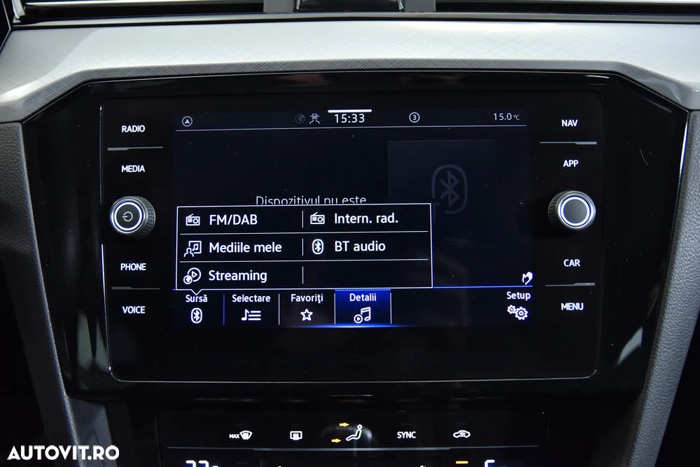 Volkswagen Passat - 19