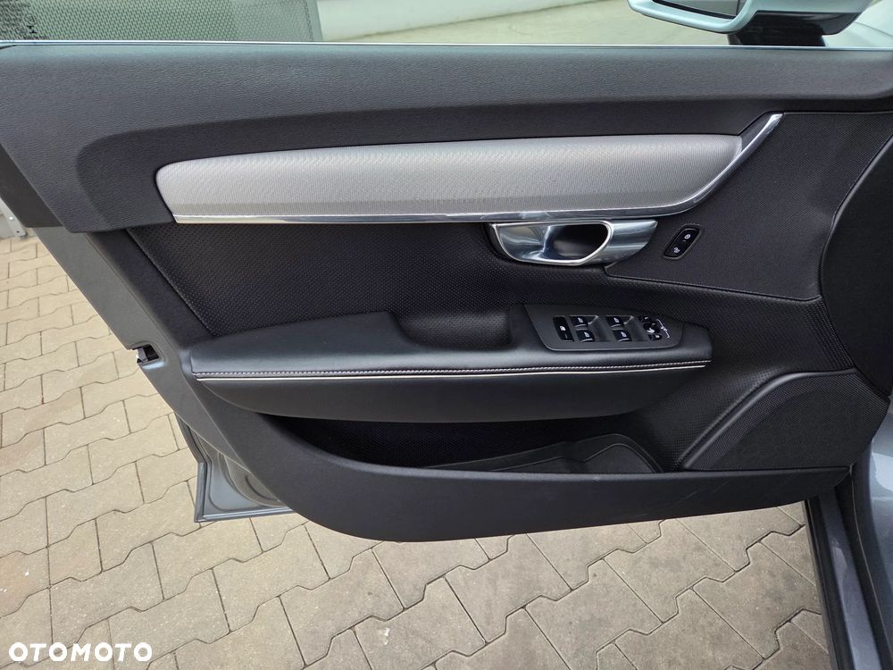 Volvo V90 - 12