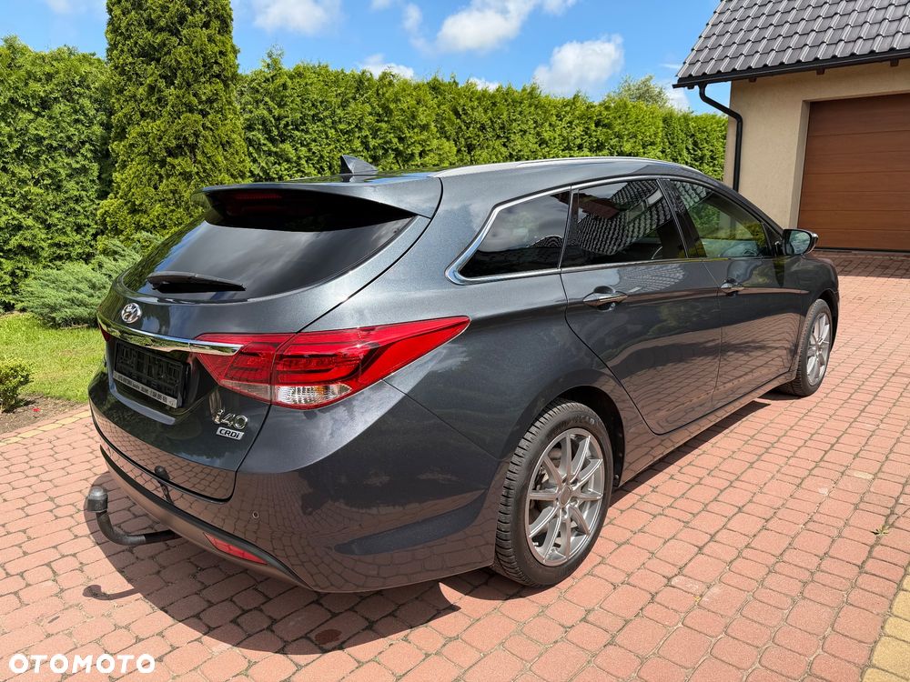 Hyundai i40 Kombi 1.7 CRDi Premium - 5