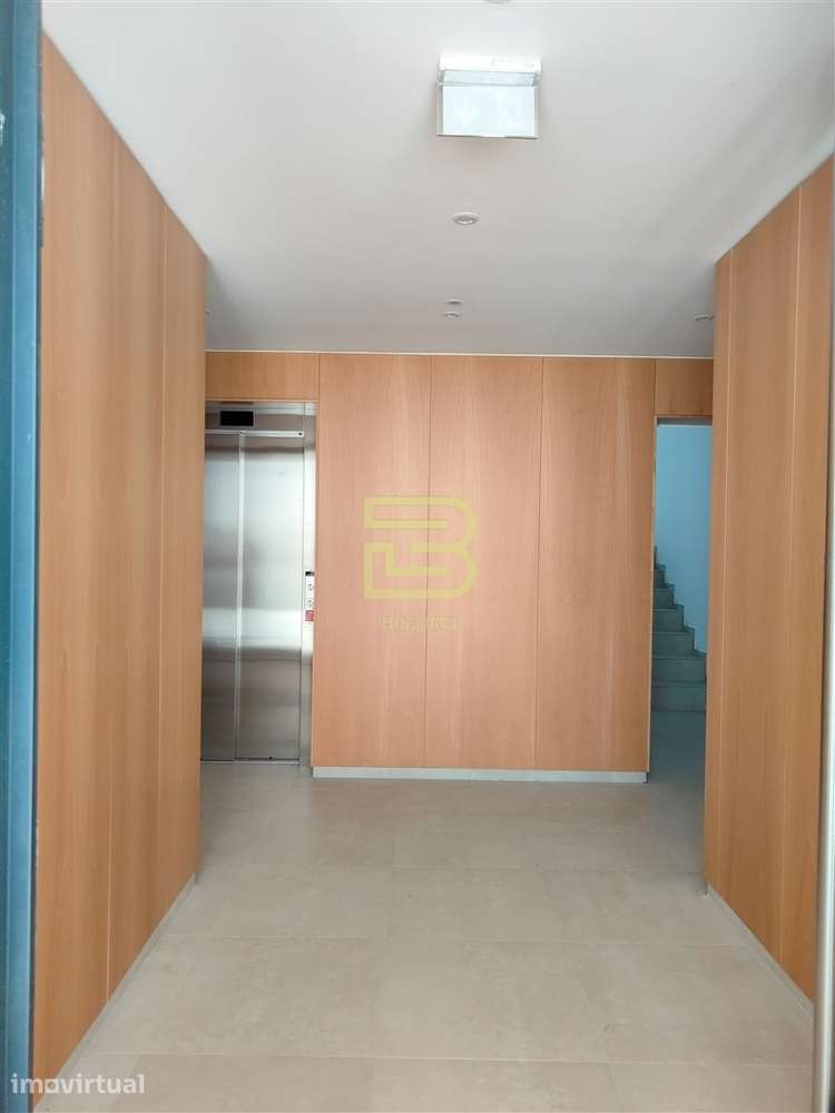 Apartamento T3 novo , num Condomínio Fechado, em Vila Nova de Gaia - Grande imagem: 4/24