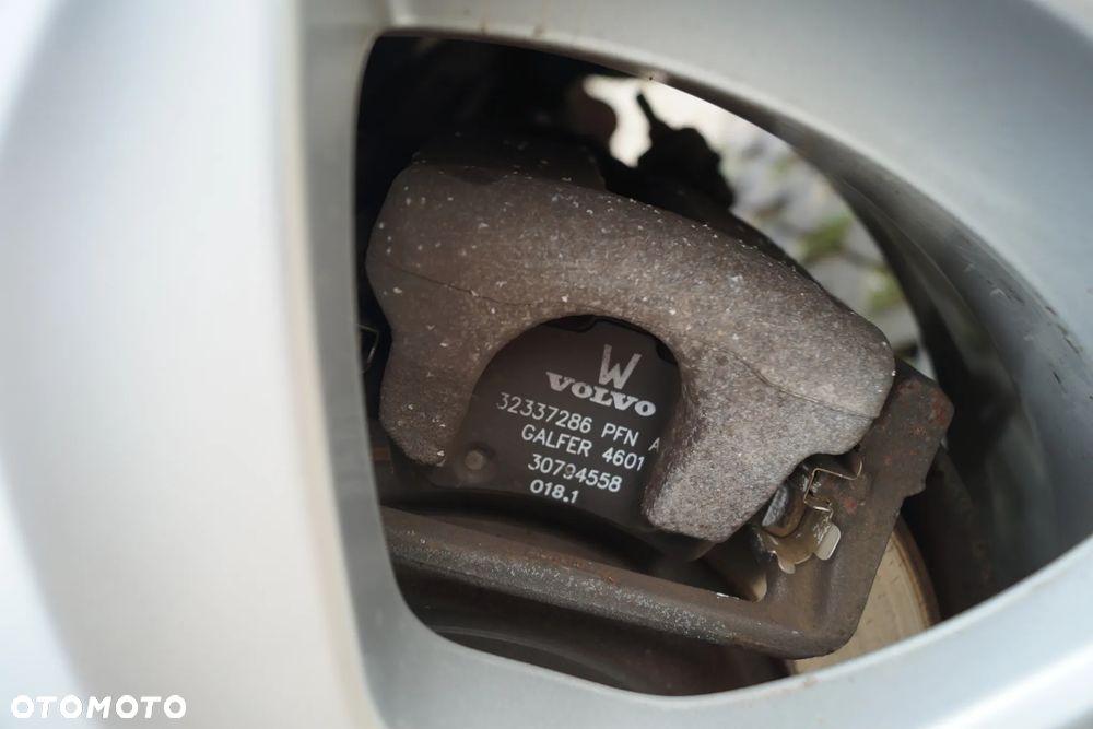 Volvo V70 - 35