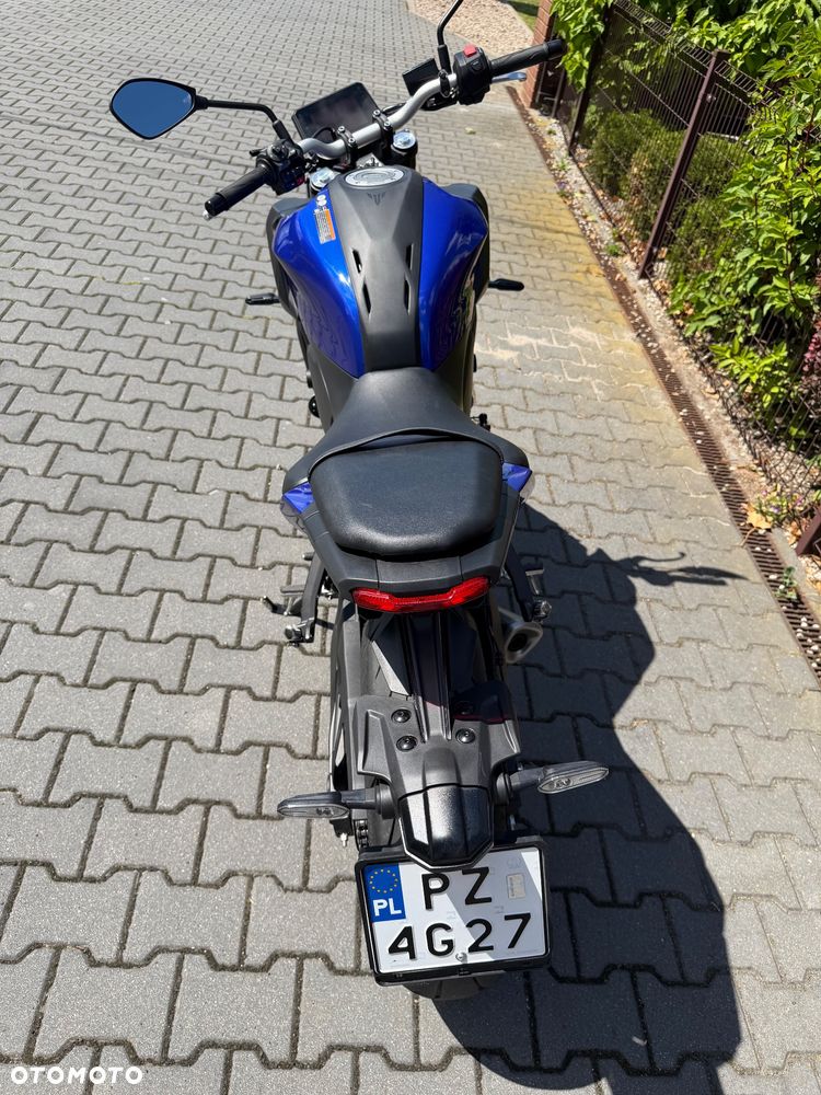 Yamaha MT - 9