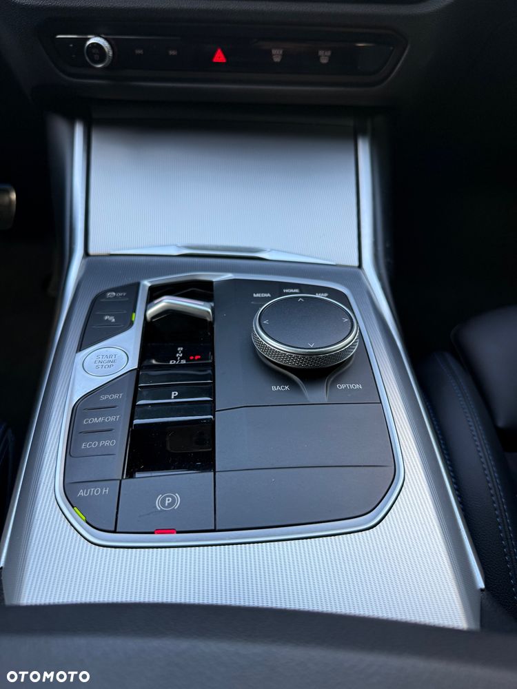 BMW Seria 3 320d xDrive M Sport sport - 25