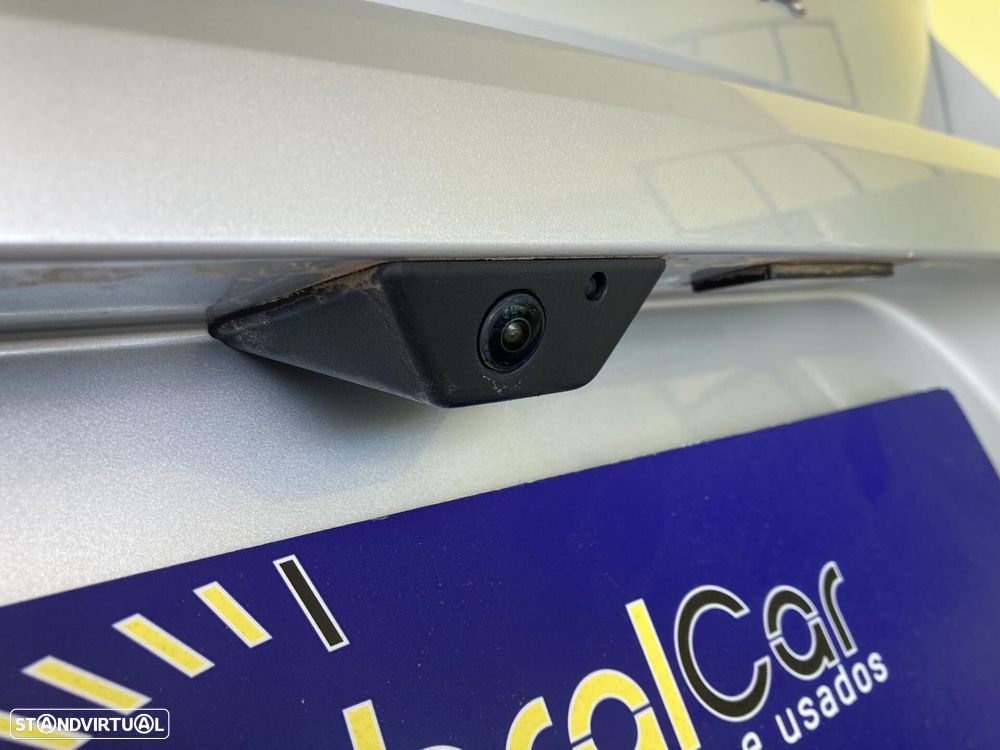 Opel Astra 1.2 T Elegance - 11