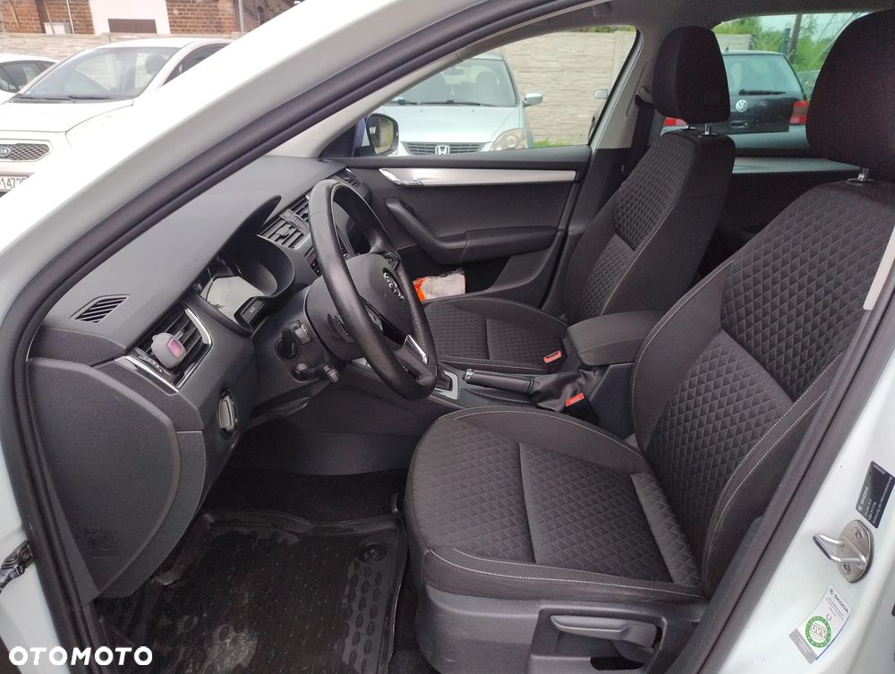 Skoda Octavia 2.0 TDI DSG Style - 5