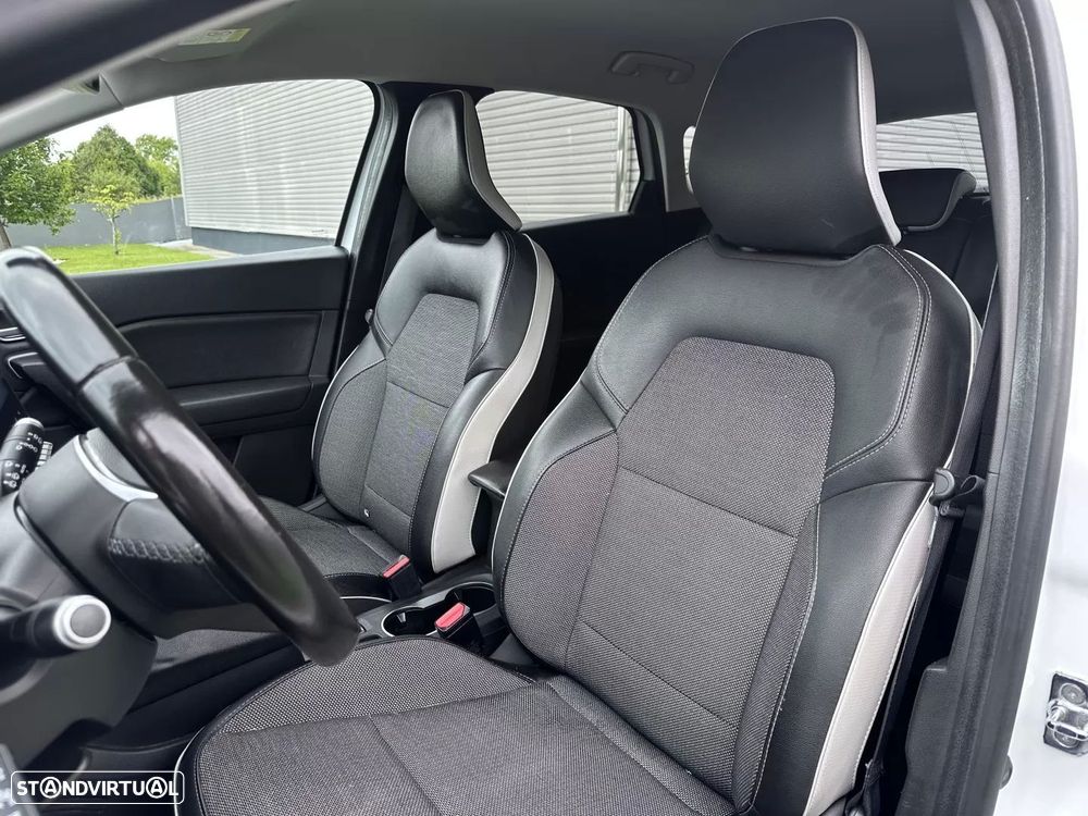 Renault Captur TCe 100 INTENS - 31