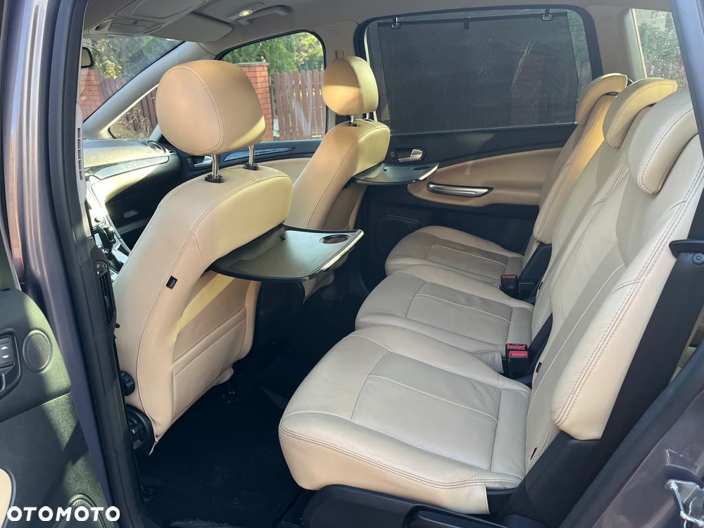 Ford S-Max 2.0 TDCi DPF Business Edition - 6