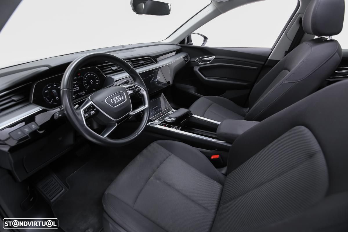 Audi e-tron 55 quattro - 7