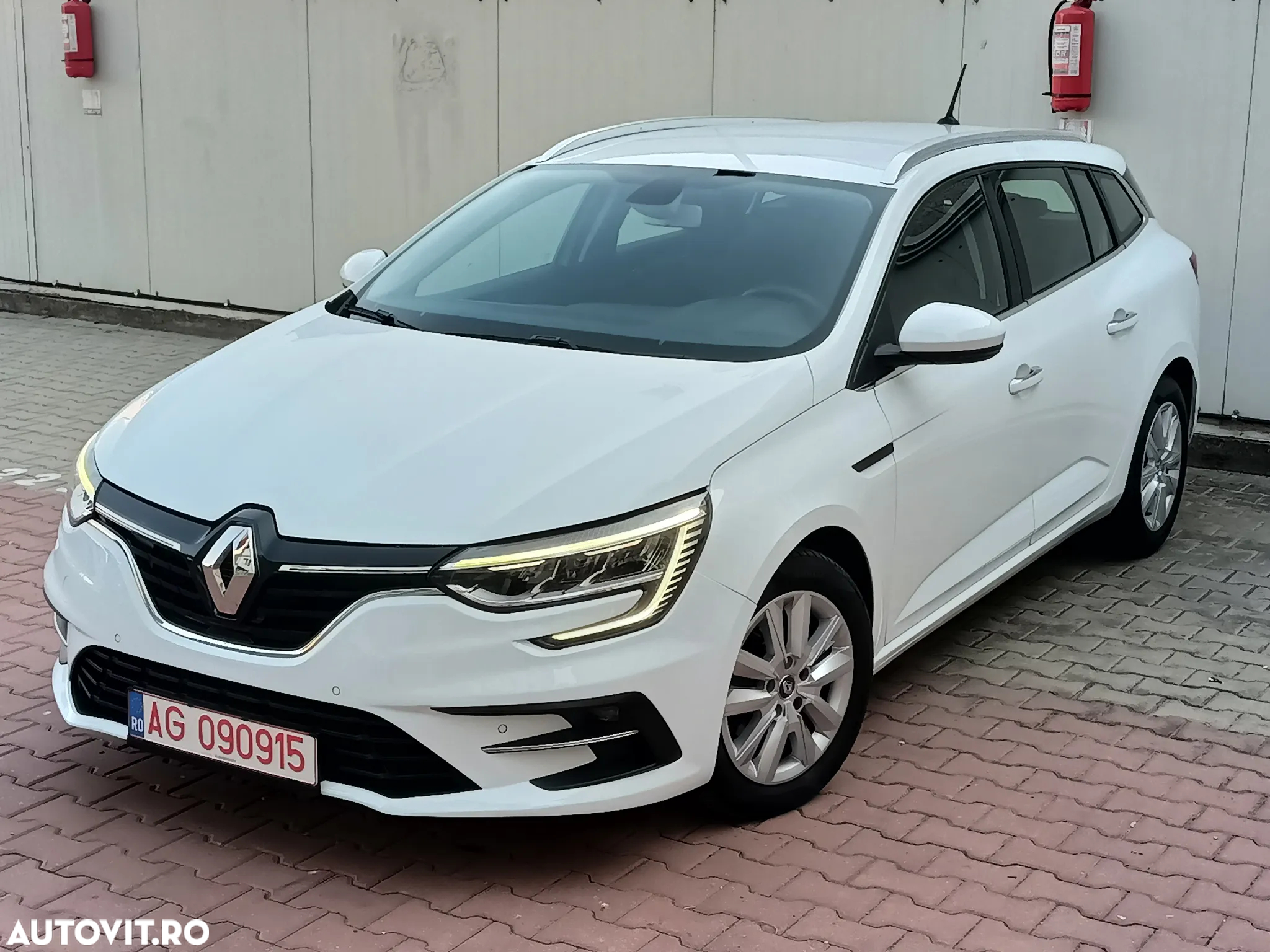 Renault Megane BLUE dCi 115 BUSINESS EDITION - 2