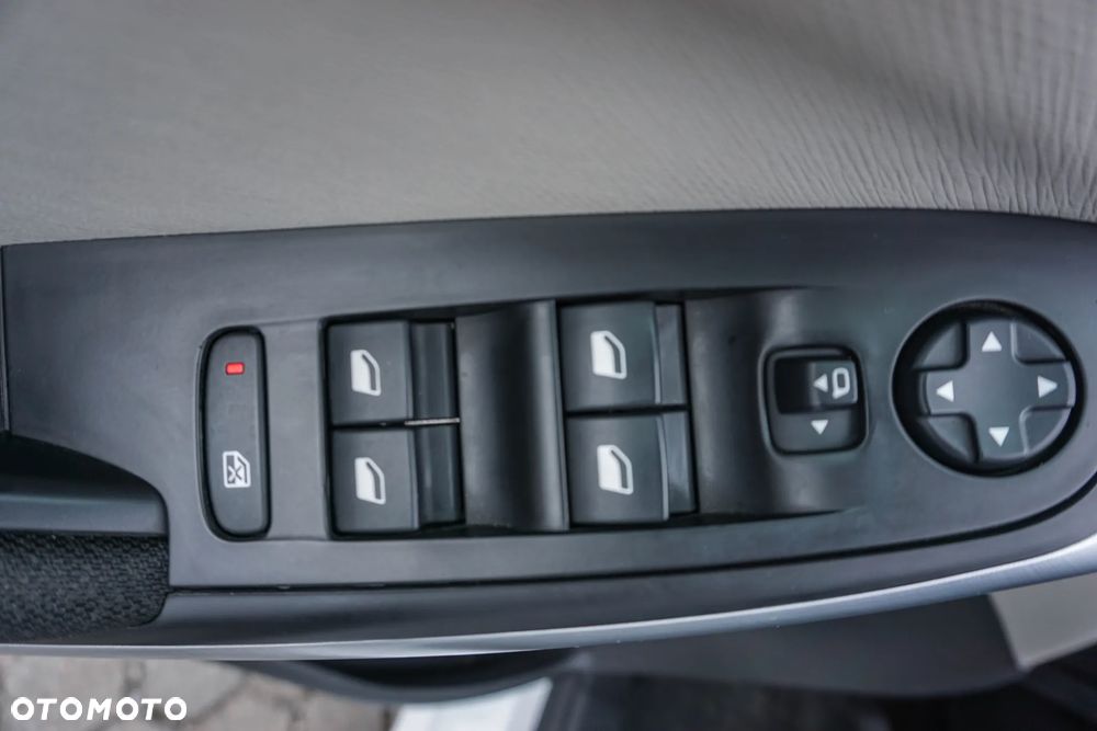 Citroën C4 SpaceTourer 1.2 PureTech Feel S&S - 22
