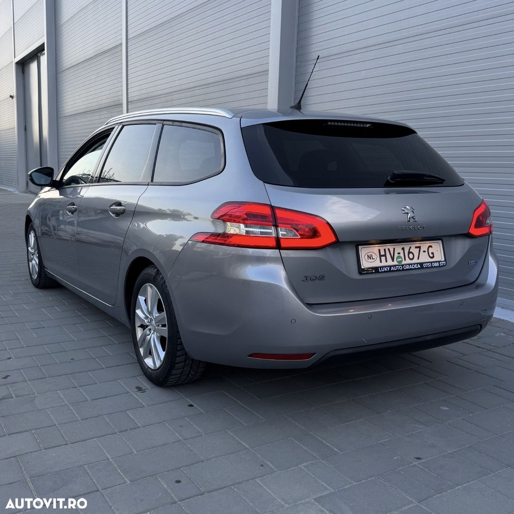 Peugeot 308 - 12