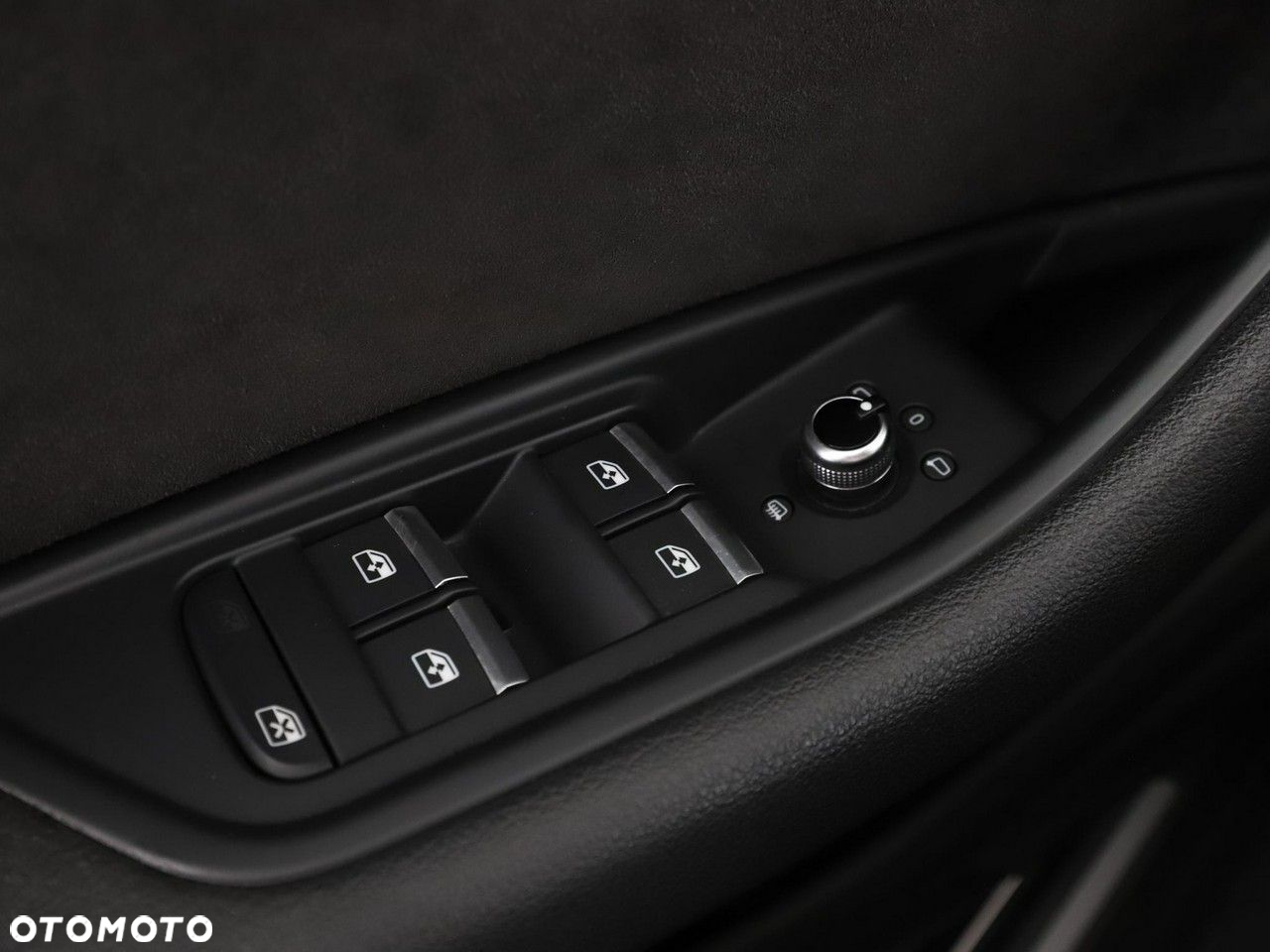 Audi A4 2.0 TDI Design - 30