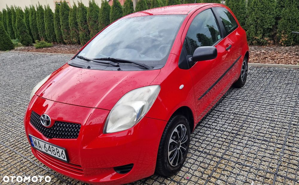 Toyota Yaris 1.0 Terra - 1