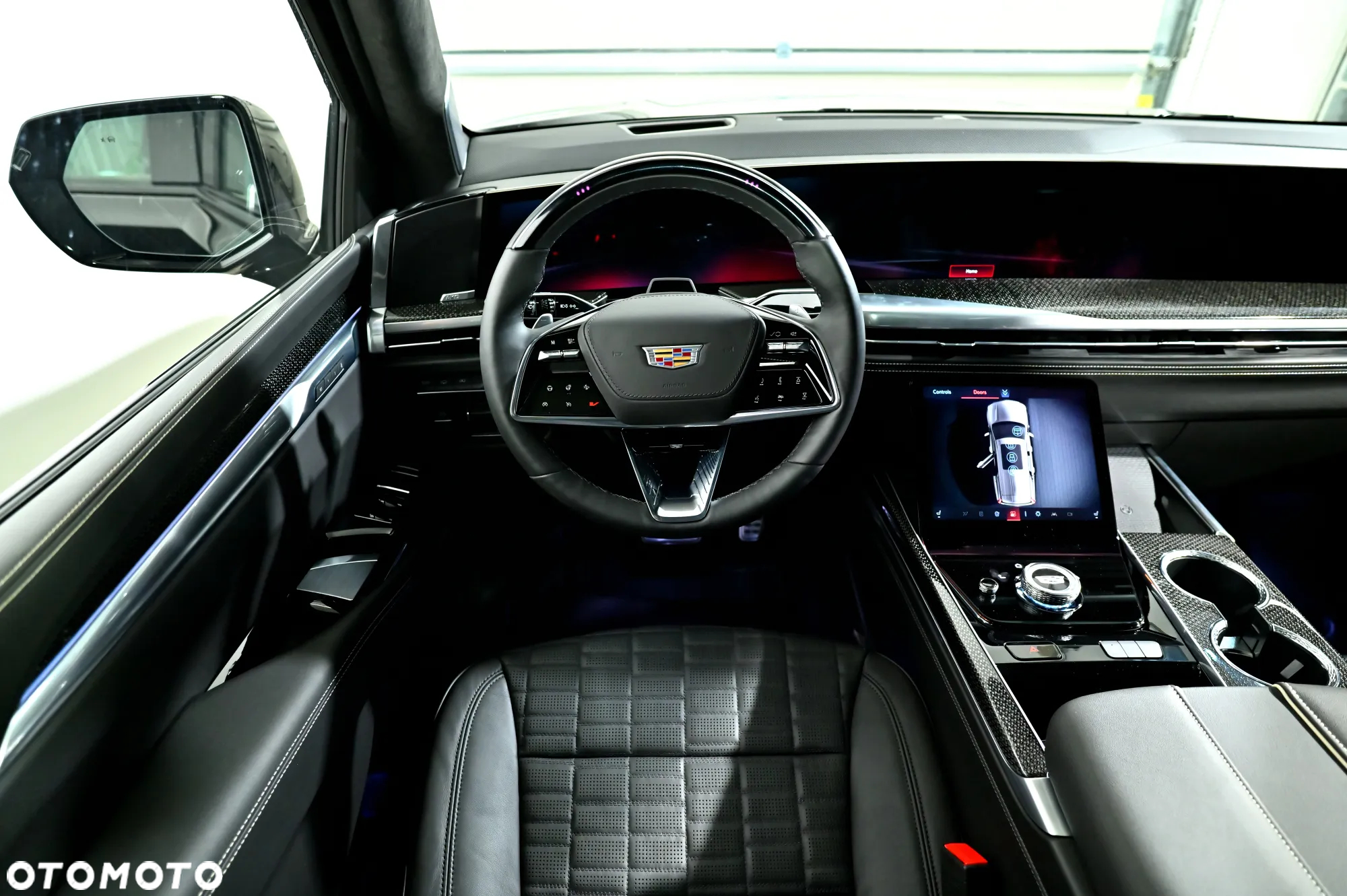 Cadillac Escalade - 23