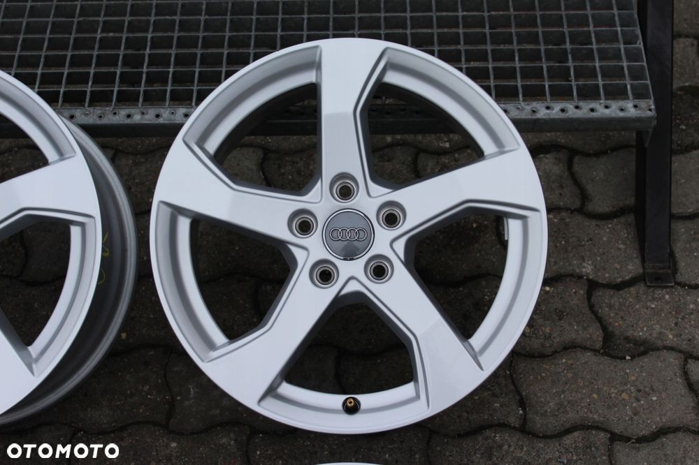 oryg audi a3 8v0 17cali 5x112 et43 7,5j q3 a4 a6 - 4