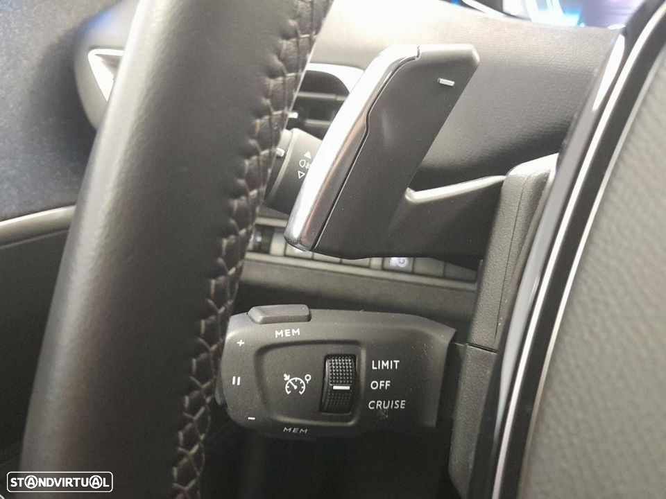 Peugeot 3008 - 14