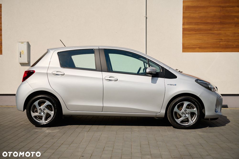 Toyota Yaris 1.5 VVT-i Comfort - 12