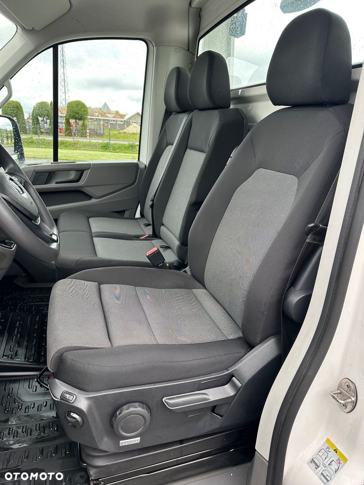 Volkswagen CRAFTER - 10