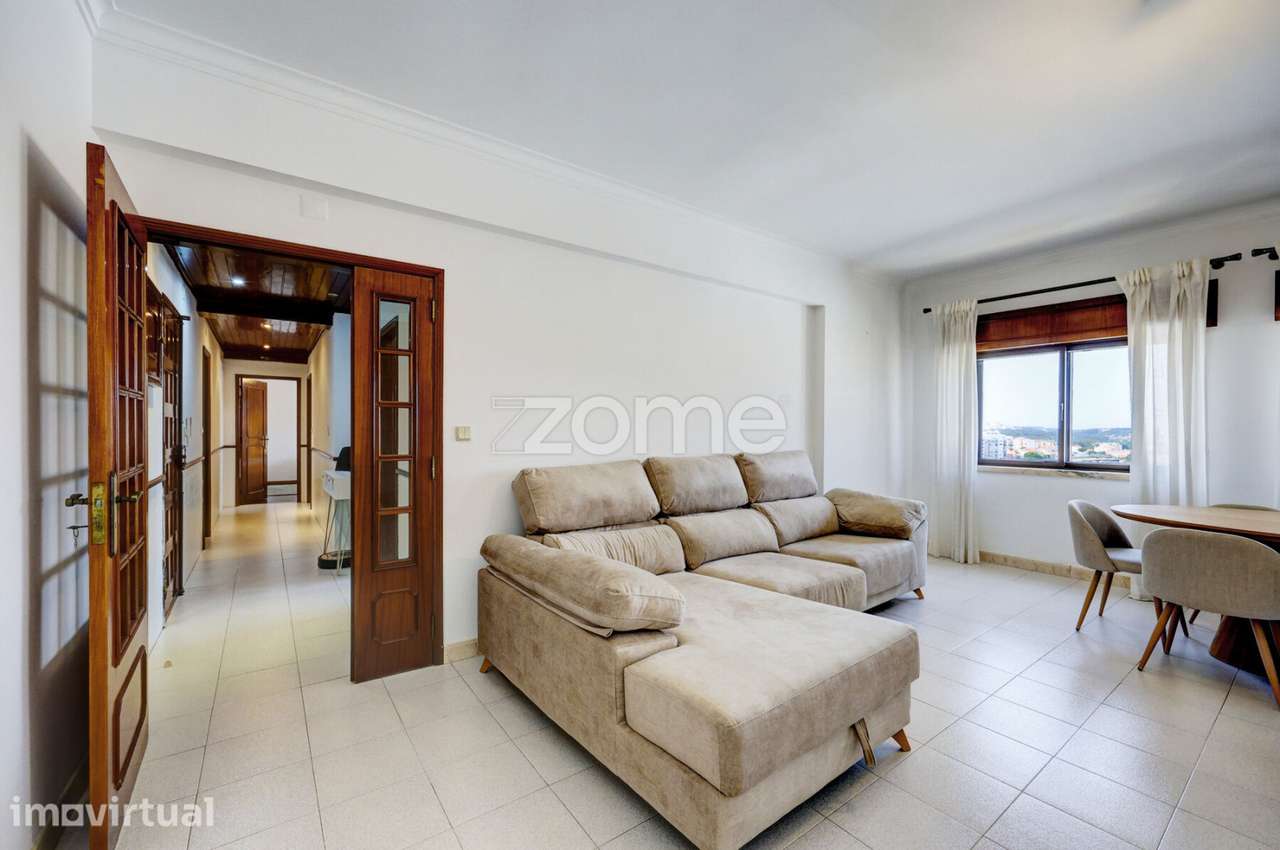 Apartamento T2 Mobilado para Arrendamento | Casal do Cotão - Grande imagem: 4/30