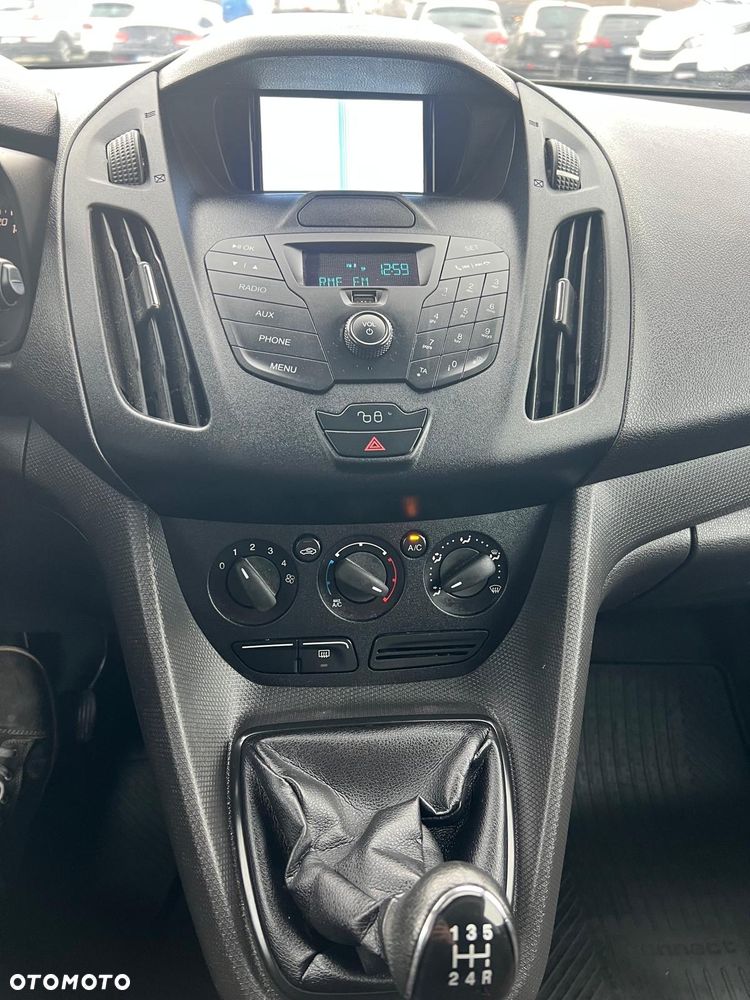 Ford Transit Connect - 13