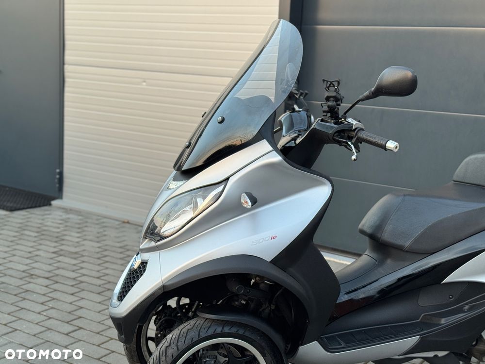 Piaggio MP-3 - 19