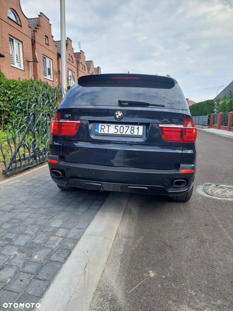 BMW X5 4.8i xDrive - 4
