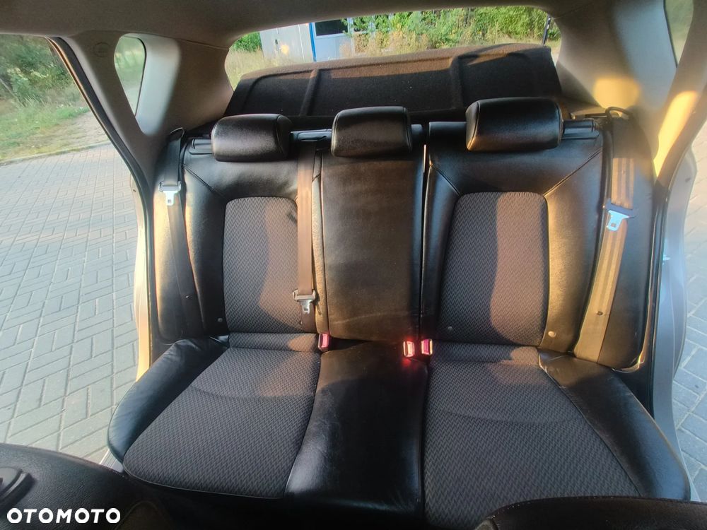 Kia Ceed Cee'd 2.0 crdi Optimum + - 14