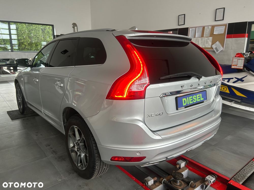 Volvo XC 60 D3 Geartronic Momentum - 5