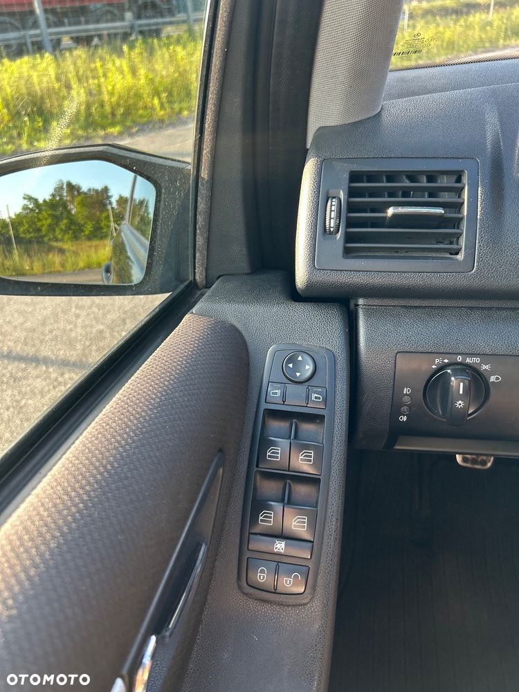 Mercedes-Benz Klasa A 180 CDI Avantgarde - 40