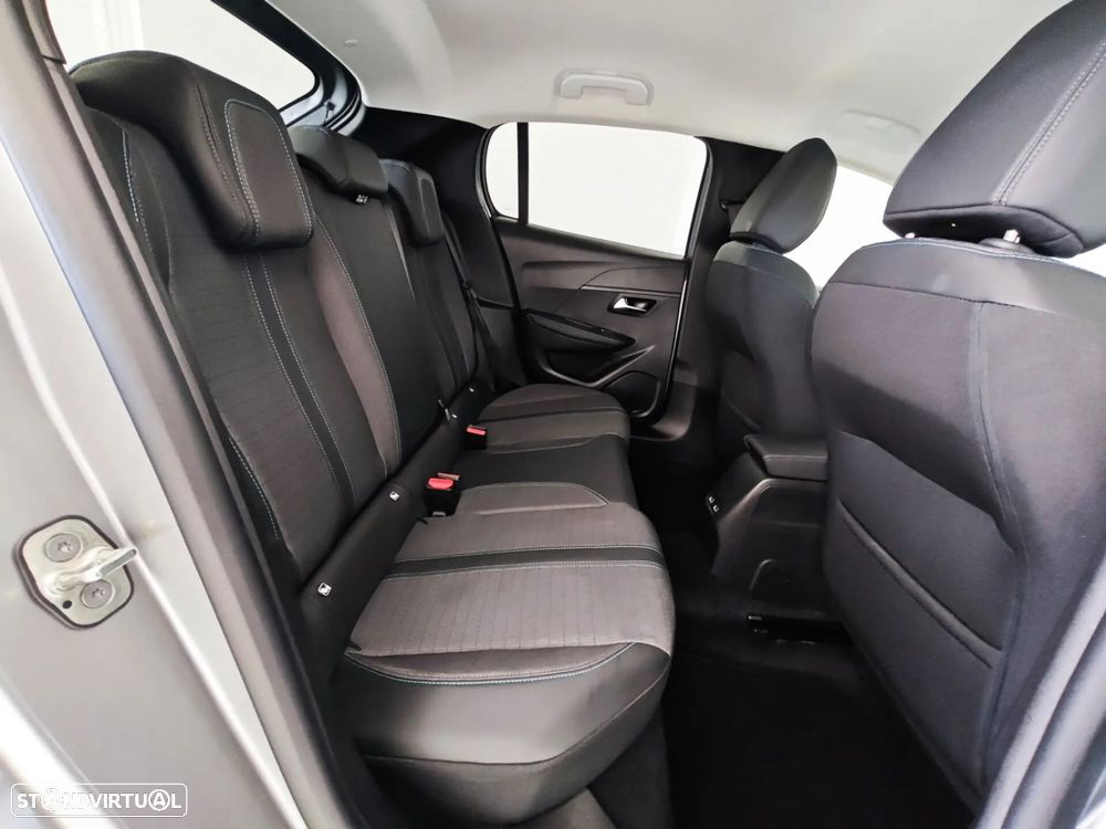 Peugeot 208 1.2 PureTech Allure Pack - 54