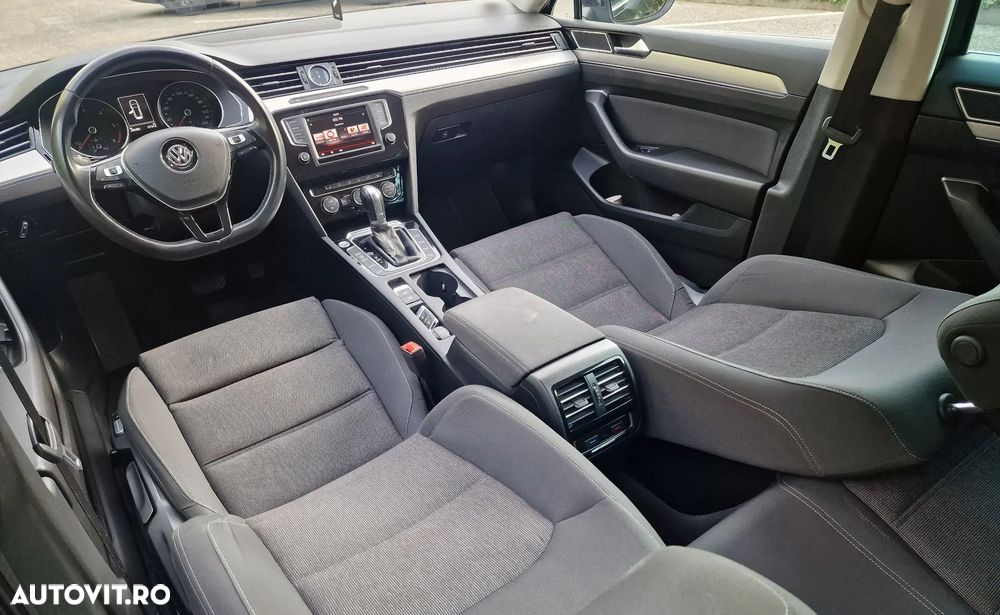 Volkswagen Passat 2.0 TDI DSG (BlueMotion Technology) Comfortline - 20