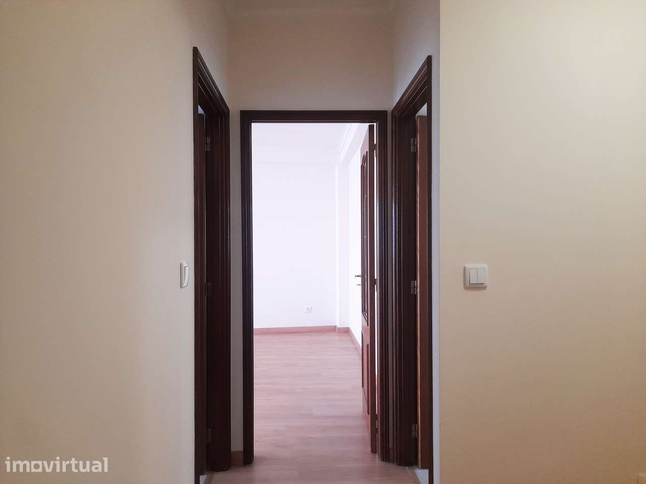 Apartamento T2 com Terraço e Garagem em Ermesinde - Grande imagem: 5/18