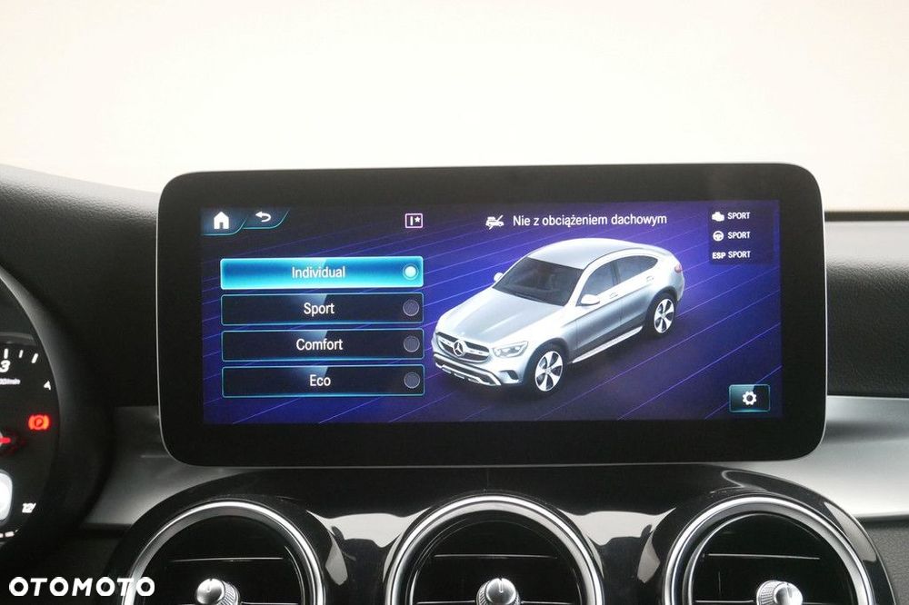 Mercedes-Benz GLC - 24