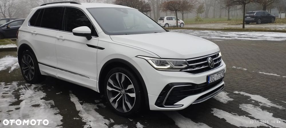 Volkswagen Tiguan 2.0 TDI SCR 4MotION DSG R-Line - 4